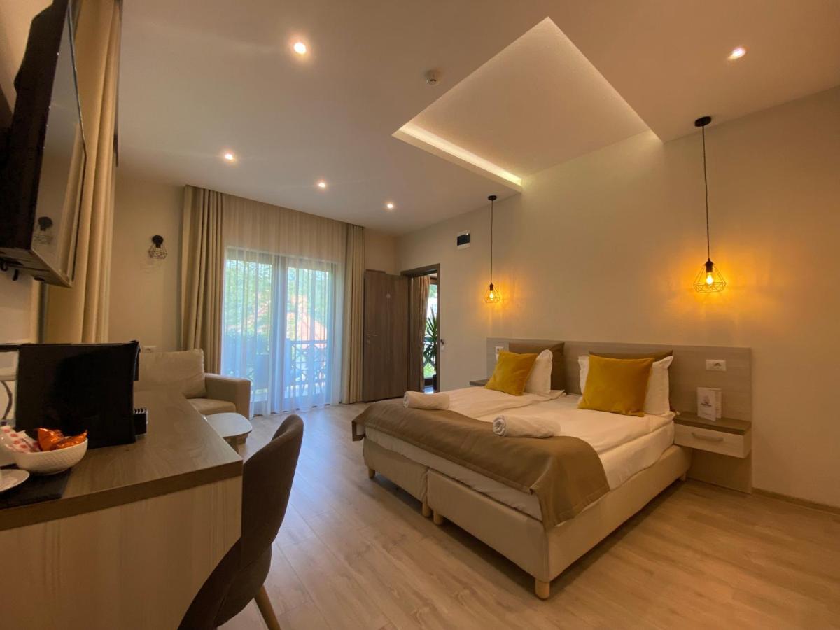Bed and Breakfast Amethyst Sovata Esterno foto