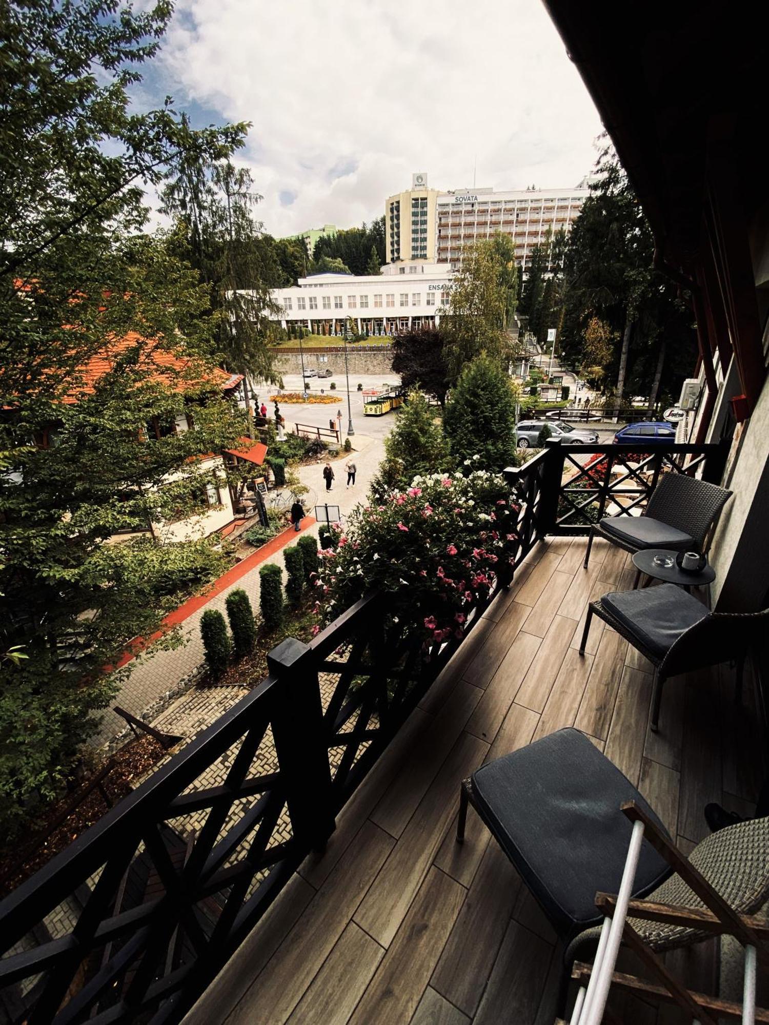 Bed and Breakfast Amethyst Sovata Esterno foto